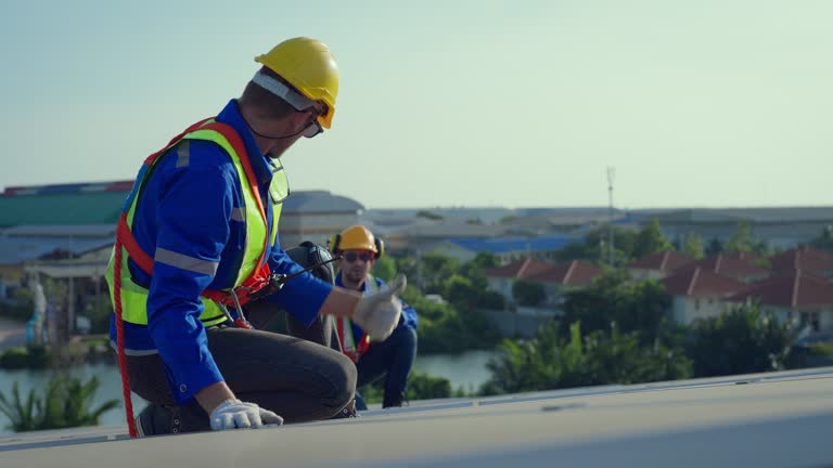 Best Solar Panel Roofing Installation  in Prairie Heights, WA